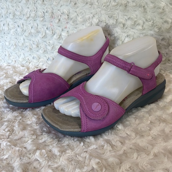 Dansko Shoes - Dansko sandals